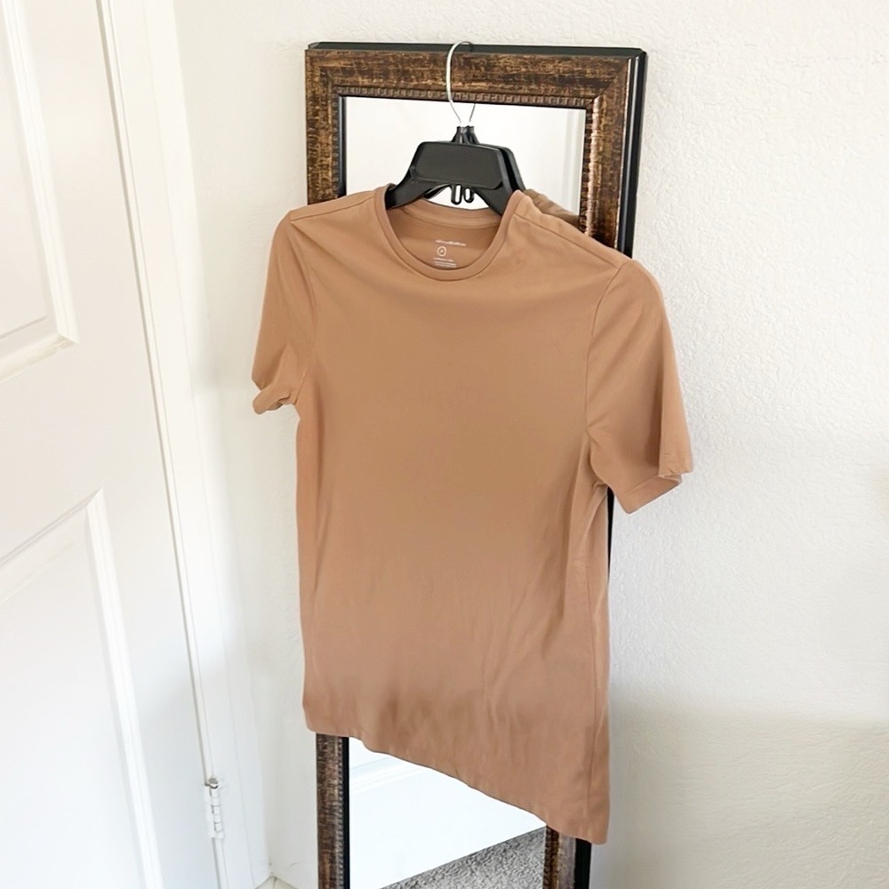 Goodfellow & Co mocha short sleeve t-shirt